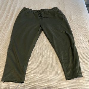 2XL green Reebok joggers